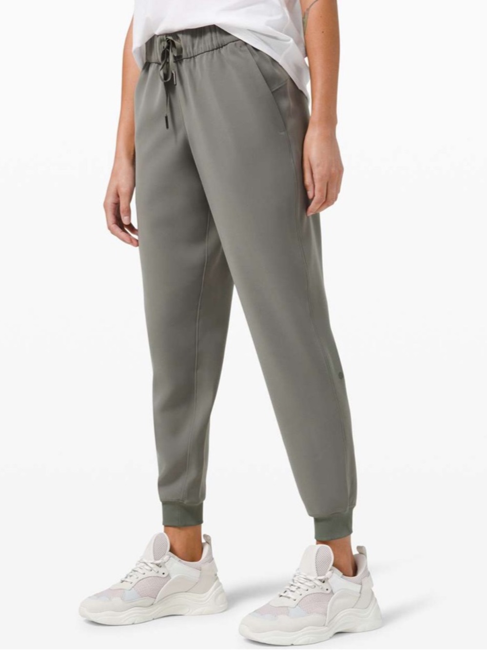 Lululemon On the Fly Jogger 28" *Woven
Grey Sage size 12 - Picture 3 of 16